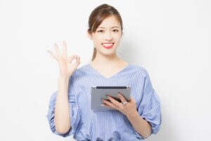 Webデザイナー副業で稼ぐ!在宅で高収入を得る方法と注意点